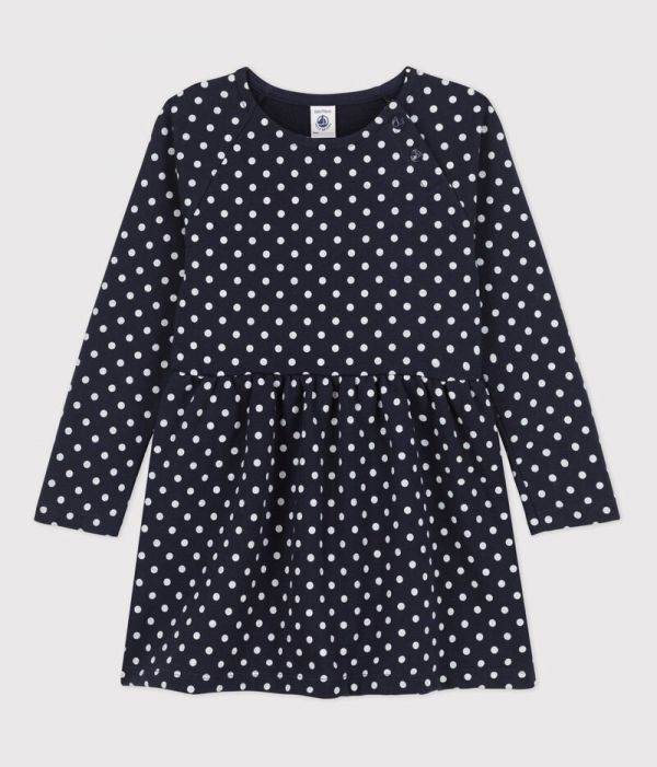 LA GARDE-ROBE ESSENTIELLE DES FILLES - 12 VETEMENTS ET 100