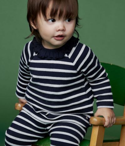 Blouse en coton bébé.