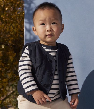 Veste bébé sans manche en tubique matelassé