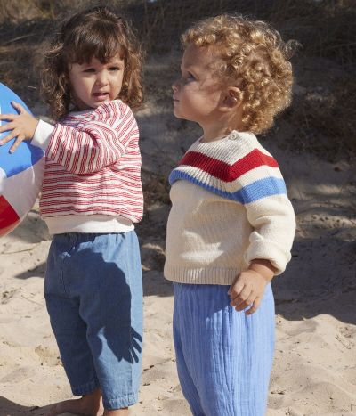 Pull bébé en tricot de coton rayé