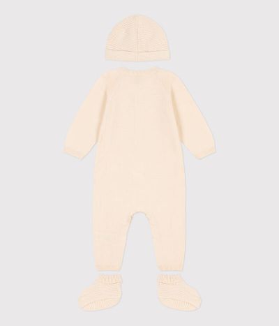 Coffret cadeau naissance en tricot