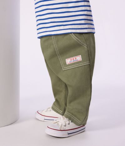 Pantalon bébé en denim coloré uni