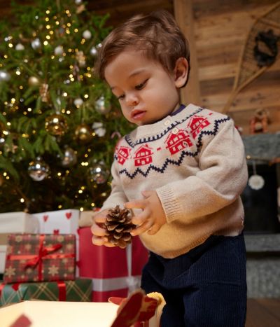 Pull en tricot de laine et coton bébé