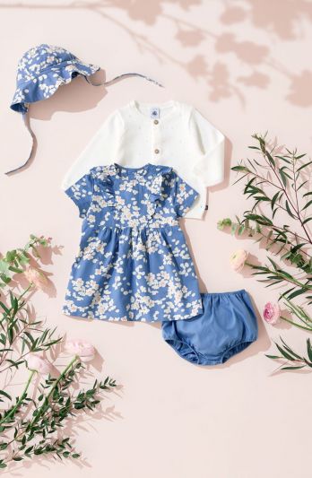 Sieste sous les cerisiers