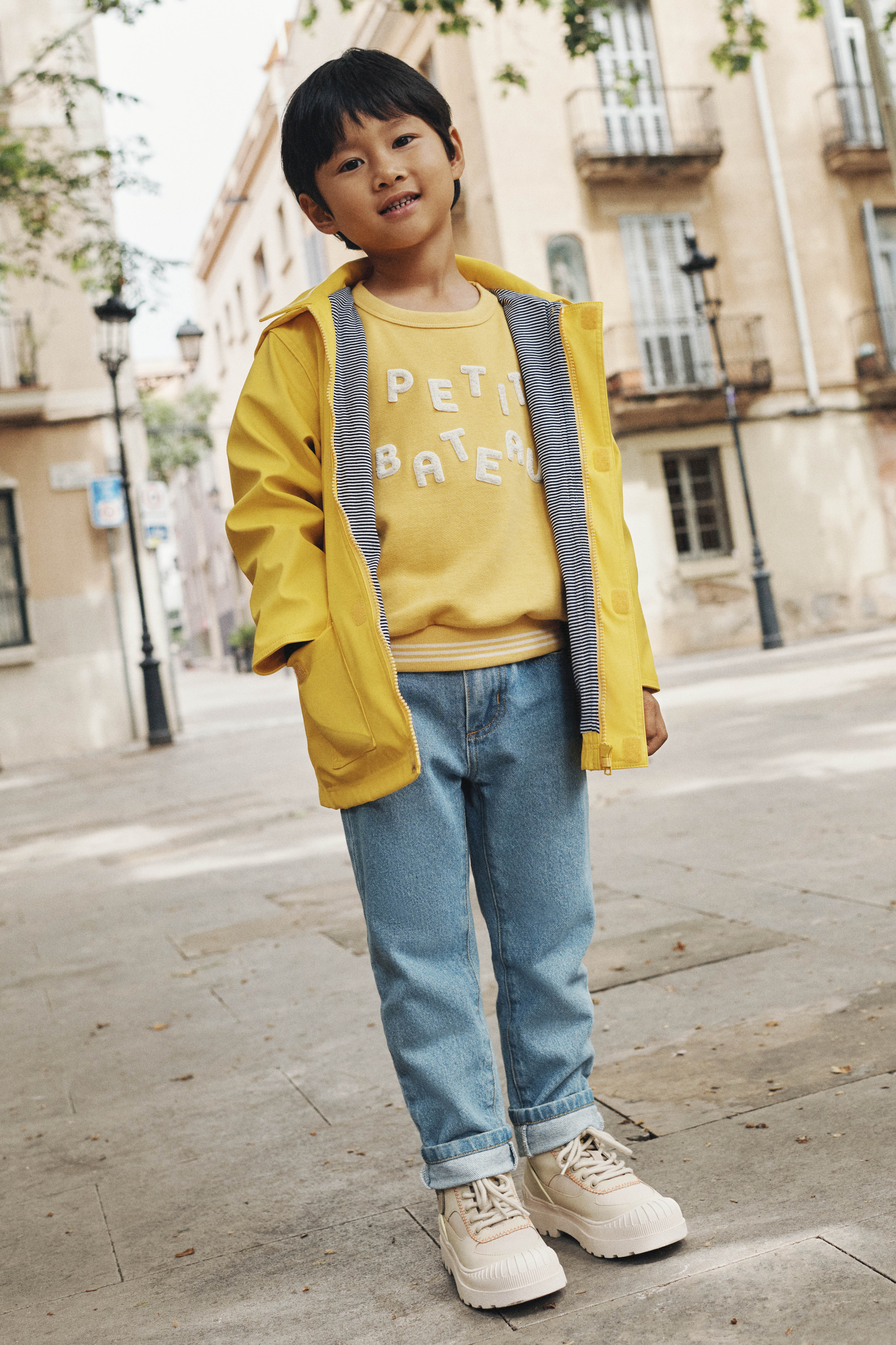 Nouvelle collection printemps de vêtements garçons en Tunisie.